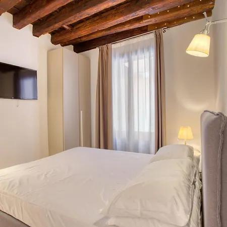 Ca Margherita Loft & Square Palazzo Grifalconi Venice Exterior photo