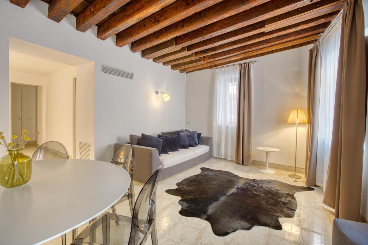 Ca Margherita Loft & Square Palazzo Grifalconi Apartment