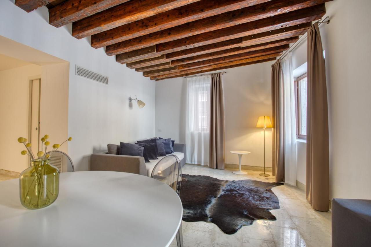 Apartment Ca Margherita Loft & Square Palazzo Grifalconi